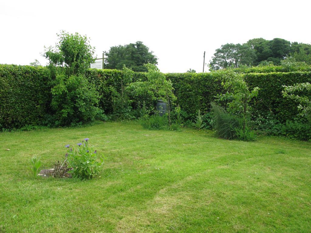 Avebury Life Bed & Breakfast Bagian luar foto