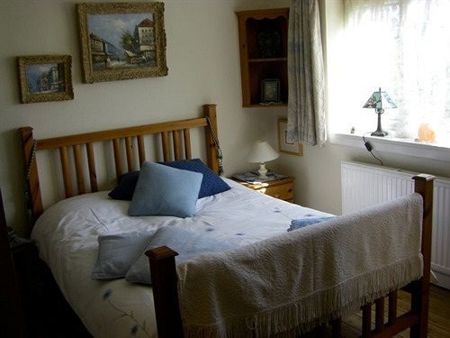 Avebury Life Bed & Breakfast Bagian luar foto
