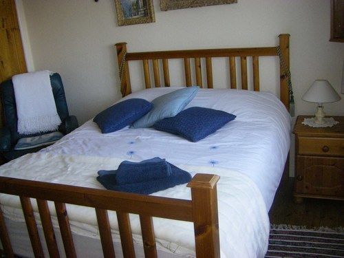 Avebury Life Bed & Breakfast Bagian luar foto
